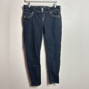 Wallflower Jeans Juniors Sz. , Skinny ,Cotton Blend Fancy Pockets ,9” Rise EUC